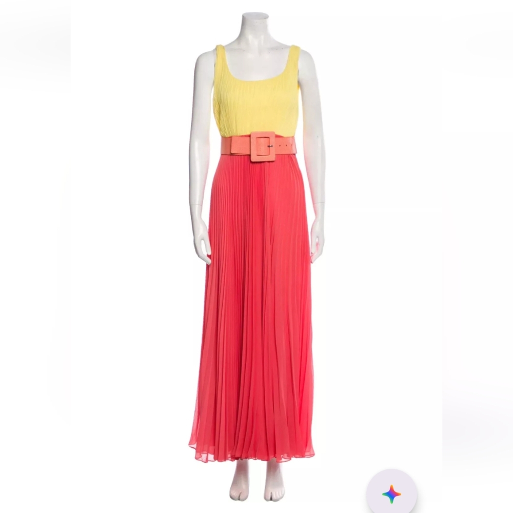 Alice & Olivia Maxi dress ❤️